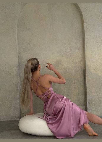 Пудровое вечернее платье-комбинация шелковое Adelante однотонное