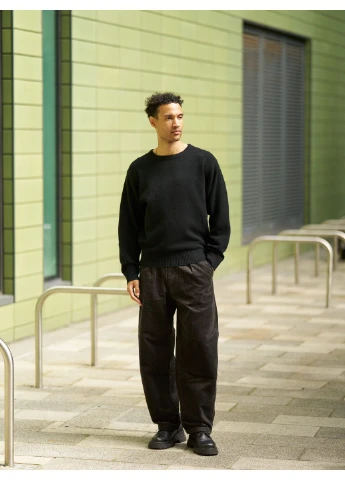Черный джемпер lambswool (471841) Uniqlo