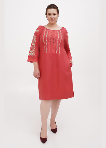 Красное платье-вышиванка из льна с деревом жизни и кружевом верба, большие размеры plus size. серый, р.68, код 0355/68/394 ГАЛЕРЕЯ ЛЬОНУ