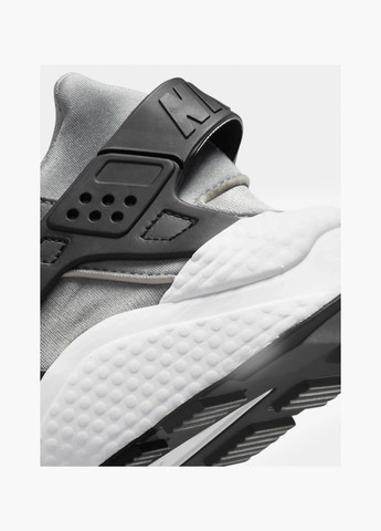 Серые кроссовки мужские air huarache grey dv3504-001 Nike