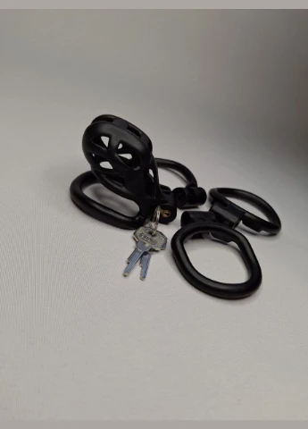 Мужской пенисный замок URLOVE Chastity Cage из пластика с кольцами разных размеров Unbranded (315048083)