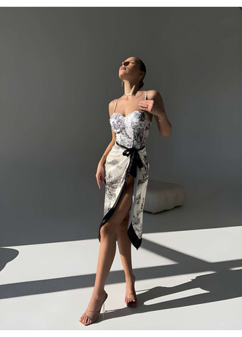 Чорний літній жіночий літній чорно-білий суцільний купальник із парео No Brand