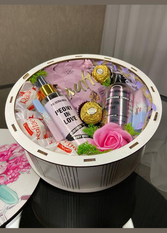 Подарунковий бокс для жінки “Peony Love” 25×9 см — доглядова косметика, солодощі, квіти No Brand (340489892)