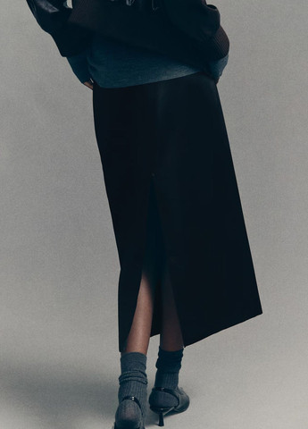 Черная однотонная юбка H&M