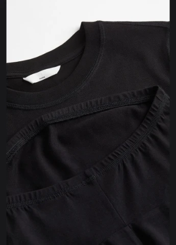 Футболка H&M - (303992110)