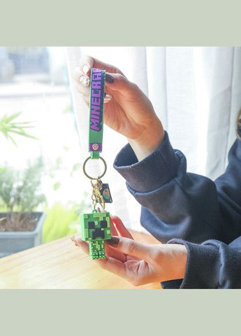 Майнкрафт брелок minecraft креативний брелок для ключів зелений аксесуар Shantou (285710771)