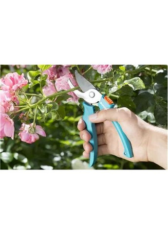 Комплект садовых инструментов Classic Ergo (арт.8950, 8754, 11511) с ковшом (08966-30.000.00) Gardena (370617440)