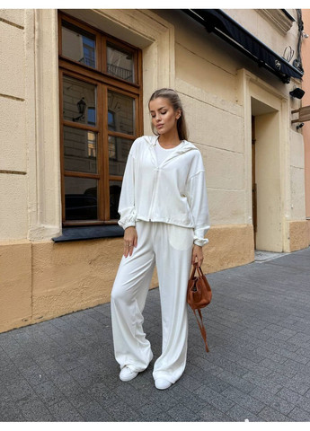 Невагомий костюм з велюру Україна (357123520)