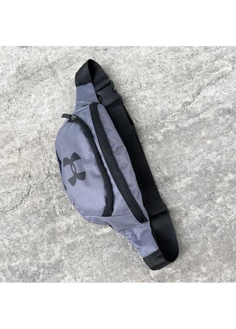 Сіра поясна сумка бананка Under Armour спортивна текстильна хайповий нагрудний месенджер через плече чоловічий No Brand (401462029)