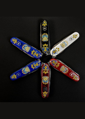 Складной нож Camper Ukraine 1.3613_T1370u Victorinox (319662995)