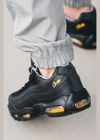 Черные всесезонные кроссовки мужские nike air max 95 corteiz black yellow | найк аир макс 95 черные жёлтые No Brand