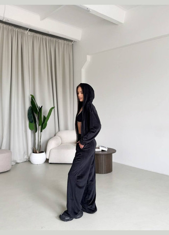 Чорний демісезонний жіночий комплект з велюру Avanti