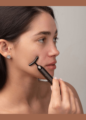 Комплекс для догляду за обличчям Імпульсний вібромасажер, Крем з церамідами, Сироватка з церамідами BlackTouch (335385896)