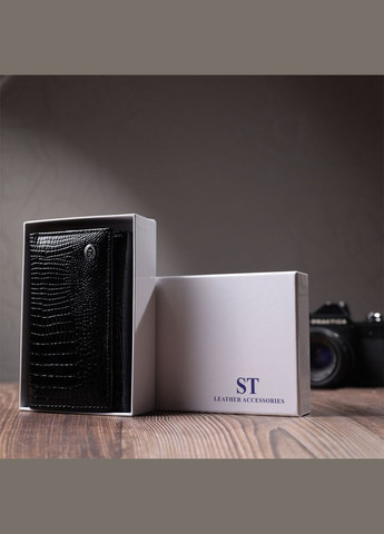 Женский кошелек в три сложения из лакированной фактурной натуральной кожи с монетницей 22707 Черный st leather (306881387)