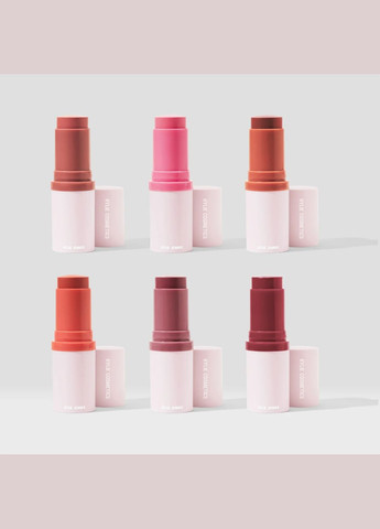 Рум'яна "Breakfast in bed" Powder Blush Stick Kylie Cosmetics (297056893)