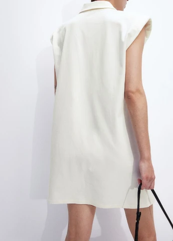 Молочное кэжуал платье H&M однотонное
