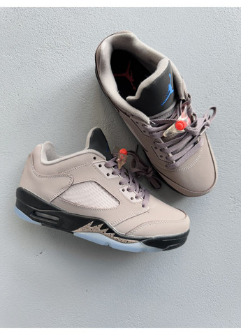 Бежевые демисезонные кроссовки мужские nike air jordan 5 low psg beige найк аир джордан бежевые No Brand