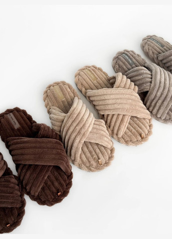 Бежевые домашние тапочки Fashion