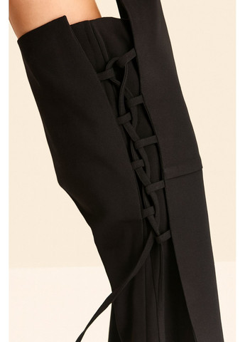 Приталенный комбинезон со шнуровкой No Brand Комбінезон зі шнуровкоб по талії з вільними штанами чёрный карнавальный, праздничный, повседневный, денил, вечерний, деловой