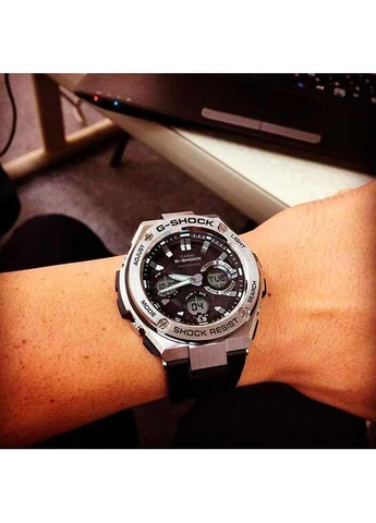 Чоловічі наручні годинники Casio GST-W110-1AER (322685682)