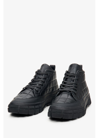 Черные зимние ботинки, цвет черный Estro