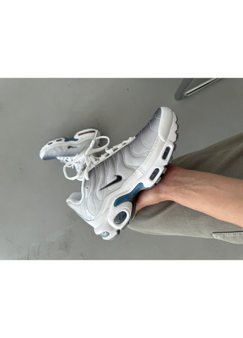 КРОСІВКИ ЖІНОЧІ NIKE AIR MAX TN PLUS GREY / WHITE / BLUE НАЙК АІР МАКС ТН ПЛЮС No Brand сірі демісезони (368862355)