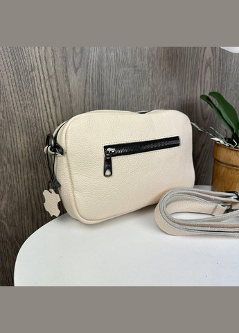 Шкіряна сумочка на плече з металевою фурнітурою молочна (sku_1595М) No Brand (330576185)