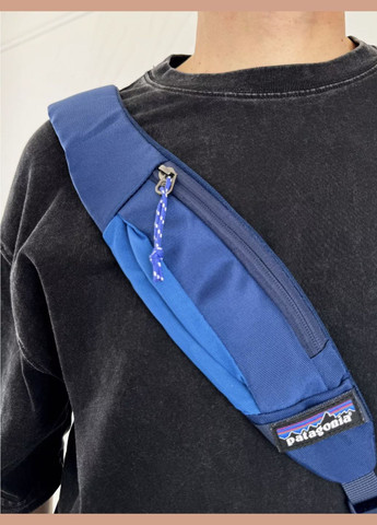 Сумка слинг через плечо в синем цвете. No Brand Слінг (322768041)