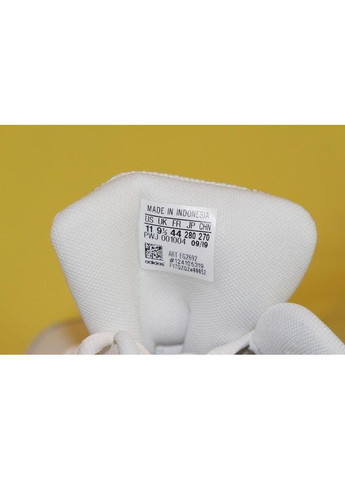 Кроссовки женские, размер 42 adidas бежевые (369634234)