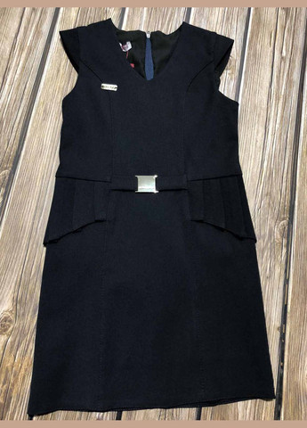 Демисезонный сарафан школьный с баской Suzie