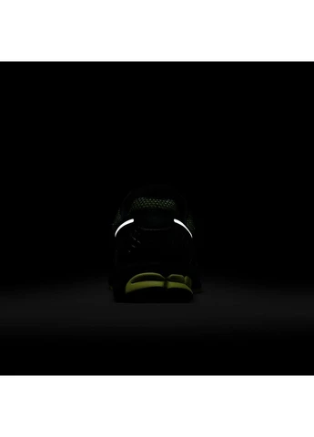 Цветные демисезонные кроссовки zoom vomero 5 black/yellow fb9149-702 Nike