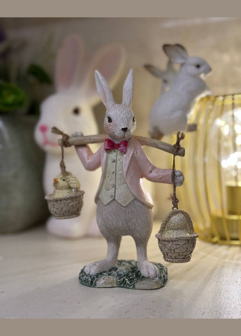 Декоративна статуетка Заєць із курчатами в кошиках, 13*6.5*17см No Brand (316353612)