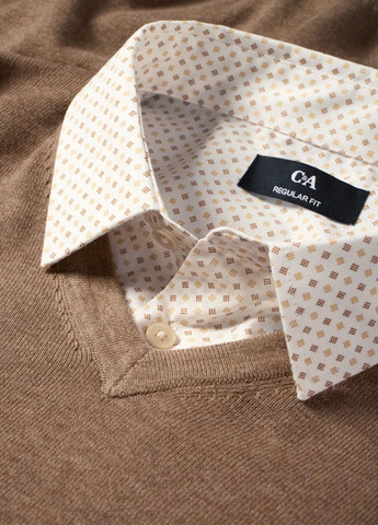 Світло-бежевий демісезонний комплект (сорочка та светр) C&A