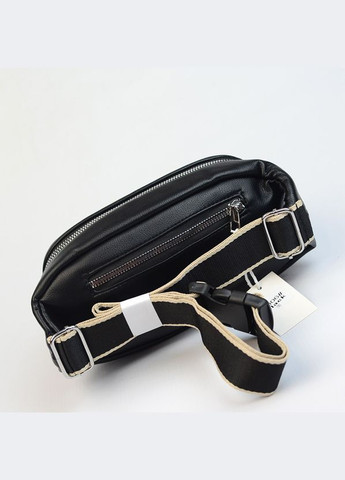 Чорна жіноча маленька нагрудна поясна сумка бананка через плече No Brand (338182389)