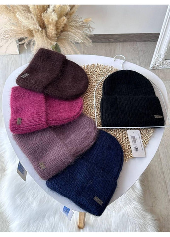 Шапочки тепленькие ангоровые, мягкие и очень приятные на ощупь, большое количество цветов. No Brand (362146359)