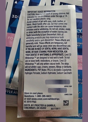 Отбеливающие полоски для зубов 3D Whitestrips Sensitive 4 стикеры 8 полосок Crest (340474406)