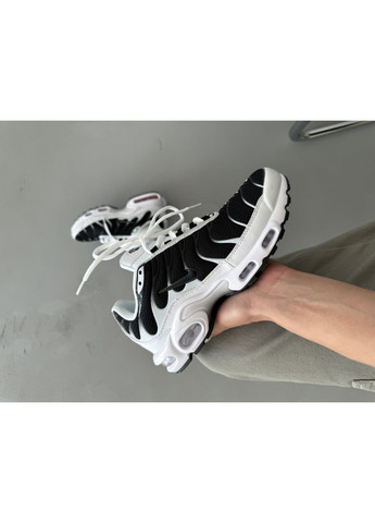 КРОСІВКИ ЖІНОЧІ NIKE AIR MAX TN PLUS BLACK / WHITE NIK-0484 НАЙК АІР МАКС ТН ПЛЮС No Brand чорні демісезони (367167017)