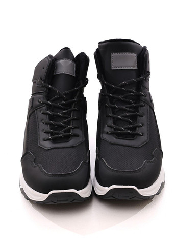 Черные кроссовки мужские AESD