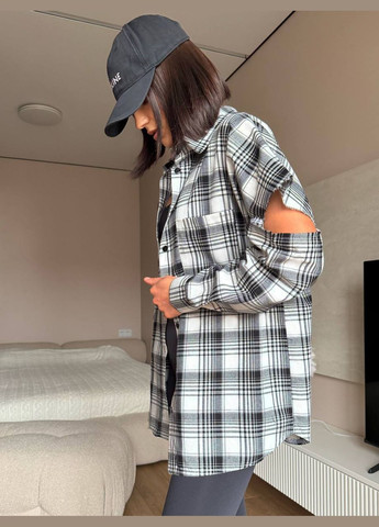 Черно-белая спортивная, повседневный, кэжуал рубашка в клетку FINO Mode с длинным рукавом