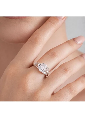 Серебряное кольцо с белым кубическим цирконием Family Jewelry House (400762477)