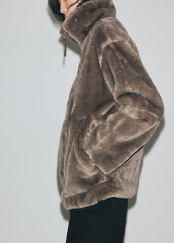 Темно-бежева демісезонна куртка H&M