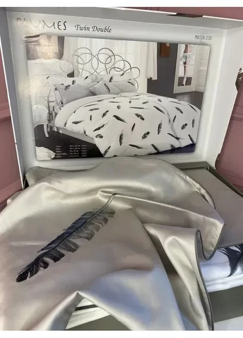 Постельное белье Plumes grey люкссатин с вышивкой евро Maison D'or (393195477)
