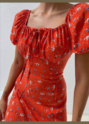 Червона кежуал літня сукня в квітковий принт з відкритими плечима Adelante з квітковим принтом