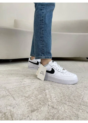 Белые демисезонные кроссовки мужские nike air force 1 white black 4 найк аир форс 1 белые No Brand