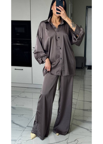 Шовковий приємний до тіла костюм трійка кольору темний-мокко No Brand 355 (350313977)