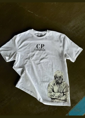 Біла чоловіча футболка c.p company No Brand