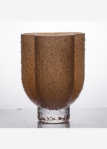 Ваза декоративна 18.5х16х25 см для квітів скляна фігурна ваза з кольорового скла 3 л Бежева HP-10-30 Flower Season (328446759)