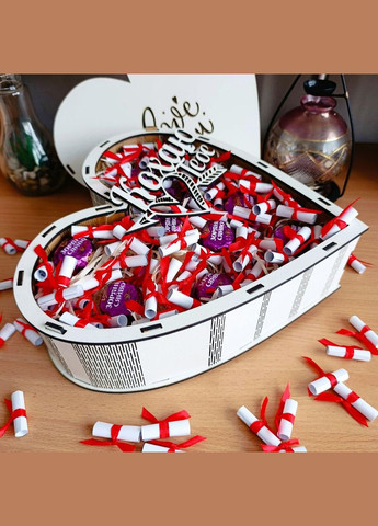 Подарунковий набір із цукерок та 101 причини Чому я тебе люблю для дівчини (ar208) No Brand (323143509)