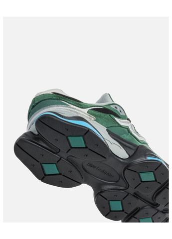 Зеленые демисезонные кроссовки мужские new balance No Brand 9060 Team Forest Green