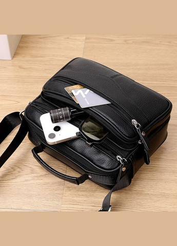 Чоловіча сумка-барсетка з ручкою шкіряна з ременем через плече чорна BX-14440B Bexhill (346533024)